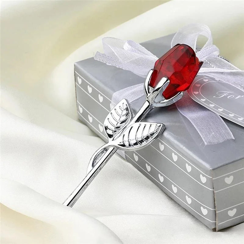 Photograph of the ruby and silver miniature rose and gift box