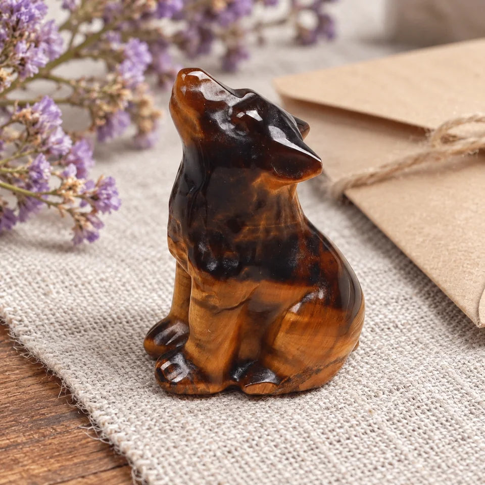 Mini Stone Wolf Figurine — Customer photo 11